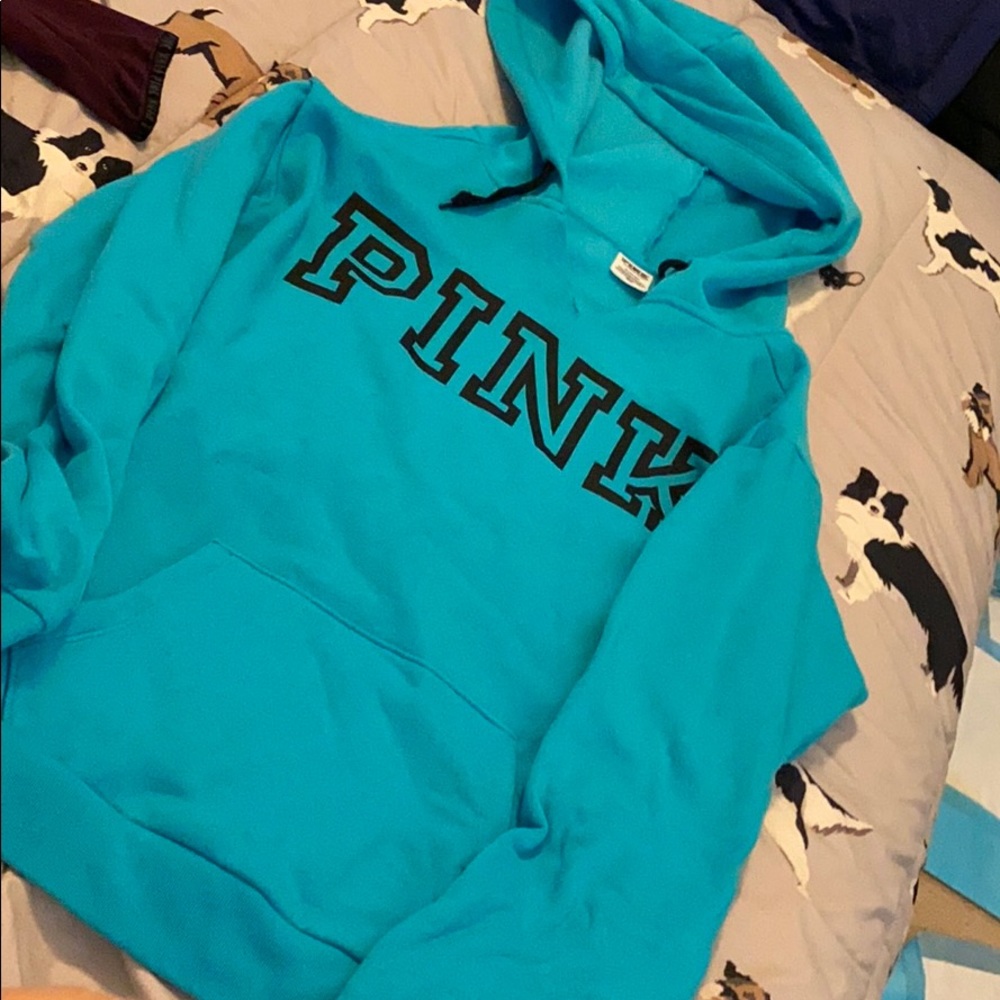 Vs pink logo pullover hoodie medium